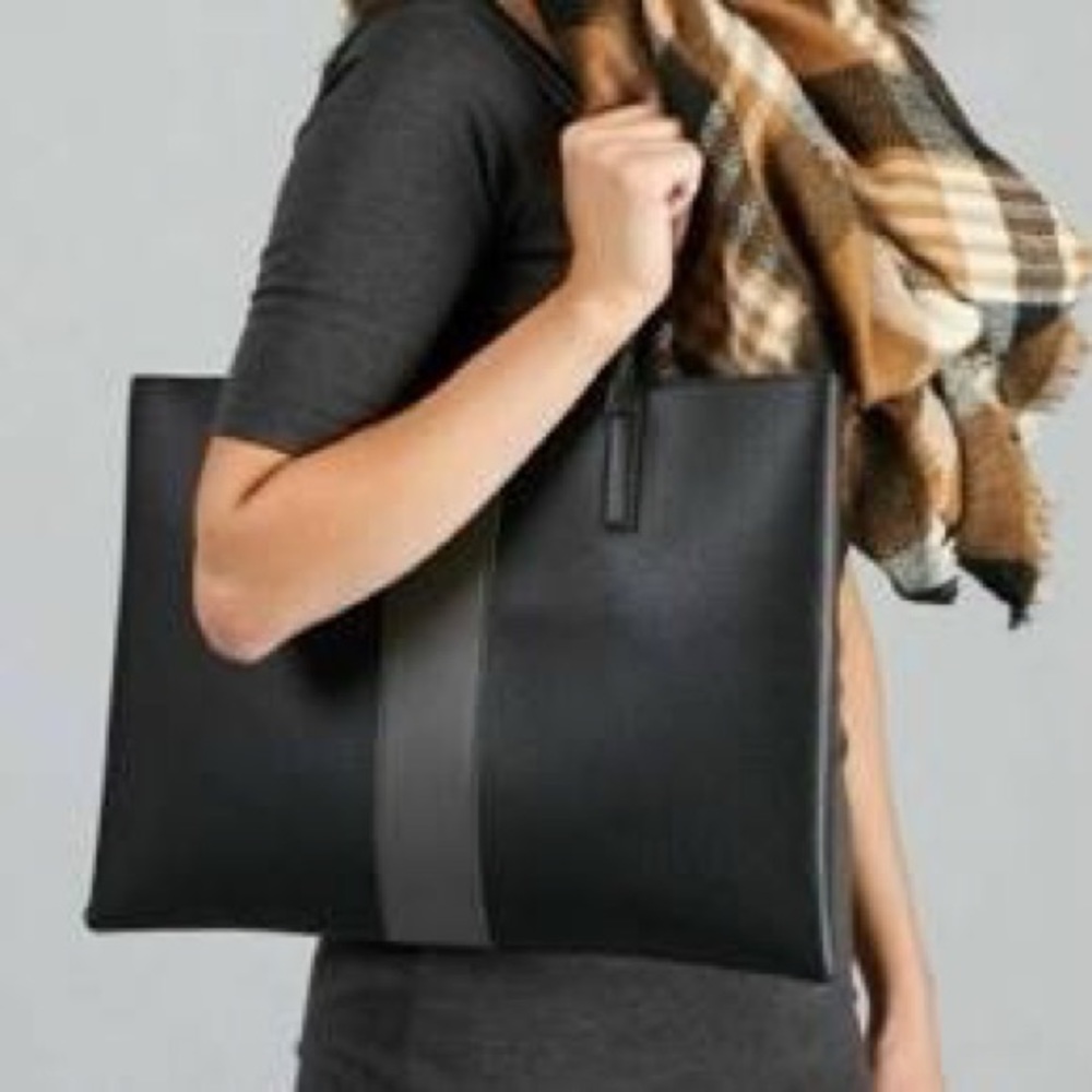 NWOT Vegan Leather Tote